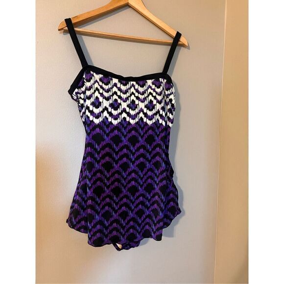 Maxine Of Hollywood 18 Ikat Print One Piece Swimsuit Blue Purple Flutter Bottom - Picture 2 of 10